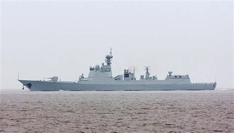 美媒：中国海军正在同时建造至少5艘052D_手机新浪网