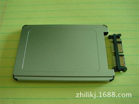 工厂直供2.5寸SSD硬盘外壳 大中宗板塑胶外壳sata7mm固态硬盘外壳-阿里巴巴