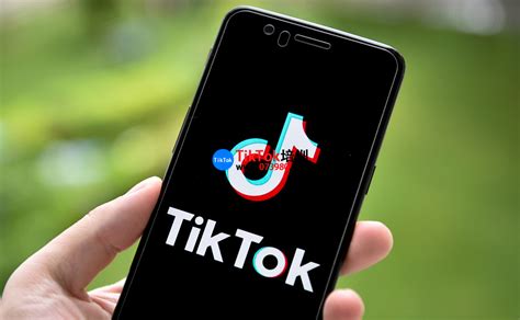 TikTok私域获客：品牌手表厂4个短视频方向，爆品获客询盘玩法全解析！