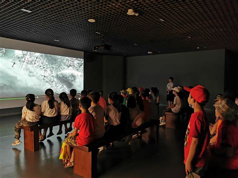 50余名小学生在常德博物馆举行爱国主义教育活动_工作要闻_综合动态_常德市文化旅游广电体育局