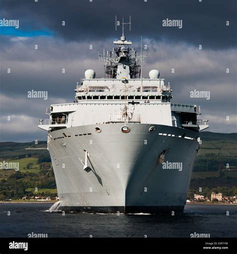 HMS Bulwark, LPD classe "Albion" - Poder Naval