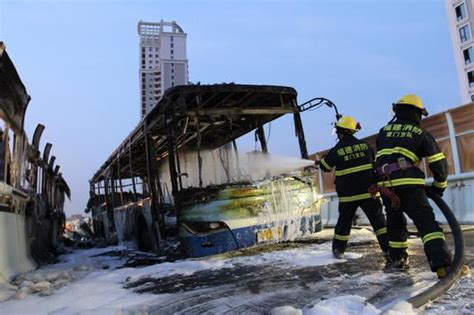 历史上的今天6月7日_2013年中国福建省厦门市发生快速公交纵火事件，造成47人死亡，34受伤。
