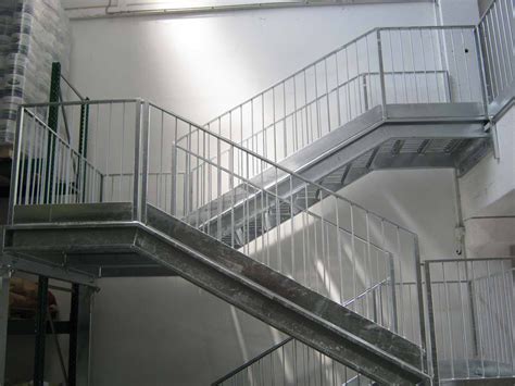 钢结构楼梯 - 异型钢结构-产品中心 - 常州弘佑建设工程有限公司