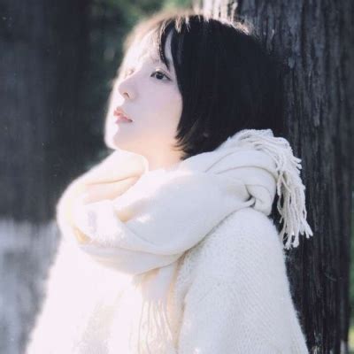 女生温柔惊艳头像