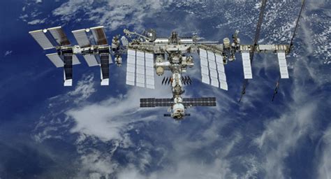 NASA：碎片云威胁降低 国际空间站恢复正常运作_凤凰网
