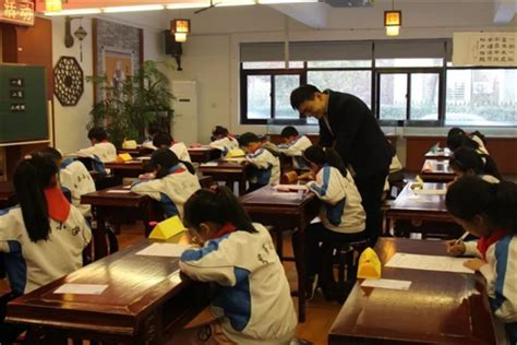 柳州市公立小学排名榜 柳州市弯塘路小学上榜第一柳州最早小学_排行榜123网