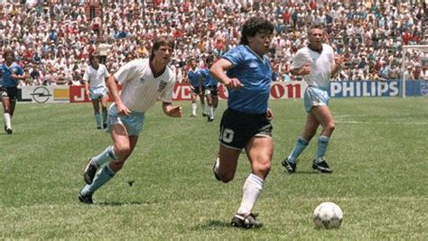 《全景足坛》【回放】马拉多纳生涯经典 1986年世界杯1/4决赛：阿根廷vs英格兰 上半场