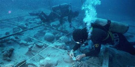 《盗墓笔记·怒海潜沙》海底墓大探险，然而真正的海底墓却在美国
