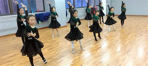 重庆少儿拉丁舞培训班-街舞-中国舞培训机构-杨柳舞蹈