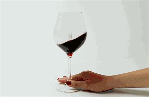 红酒碰杯图片素材-正版创意图片400270279-摄图网