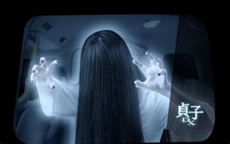 《笔仙怪谈》上映，三个恶灵惊悚同框，笔仙贞子携手大战古曼童_姐姐