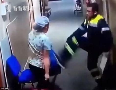 男医务人员与怀孕护士吵架 脚踹护士肚子