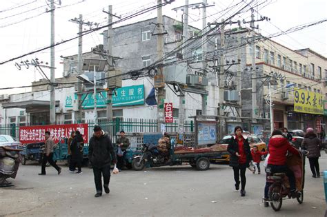 六成人口是外来打工者，看北京这个城中村如何打响“防疫战”