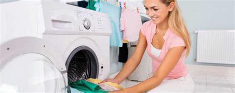 干洗店的衣服是怎么干洗的？服装干洗流程与步骤-保养知识-定制攻略-五洲之星