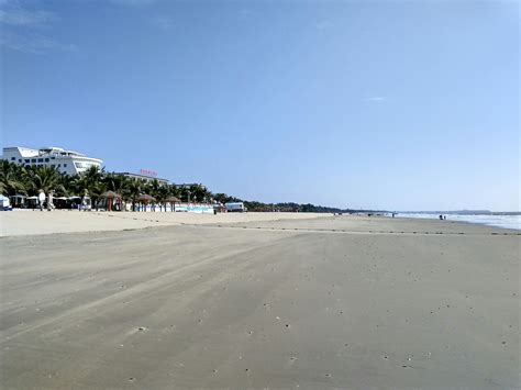2023中国第一滩旅游度假区游玩攻略,沿沙滩外侧是连续不断宽达800...【去哪儿攻略】