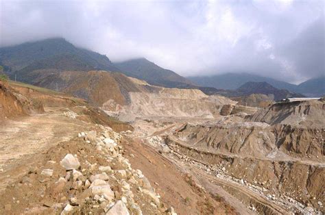 世界最大稀土矿60多年一直被当成铁矿开采|界面新闻