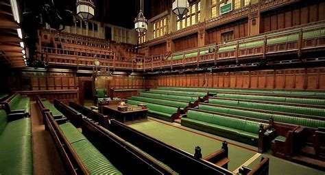 英国议会上议院20日开始审议“脱欧”法案_凤凰资讯