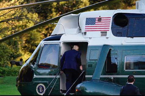 特朗普私人直升机正在挂牌出售，估价引网友热议 | 北晚新视觉