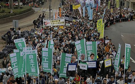香港特区政府称示威时使用暴力不可接受 - 2019年7月22日, 俄罗斯卫星通讯社