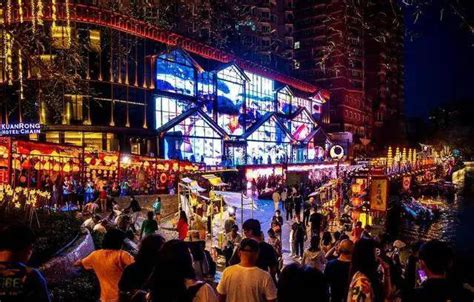 春节消费市场展现复苏活力，餐饮、旅游等多板块有望快速回暖——上海热线HOT频道