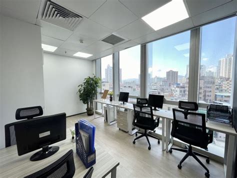 办公室共享|原创｜“共享办公室”现身南京金融城，一个工位月租金……-丫空间