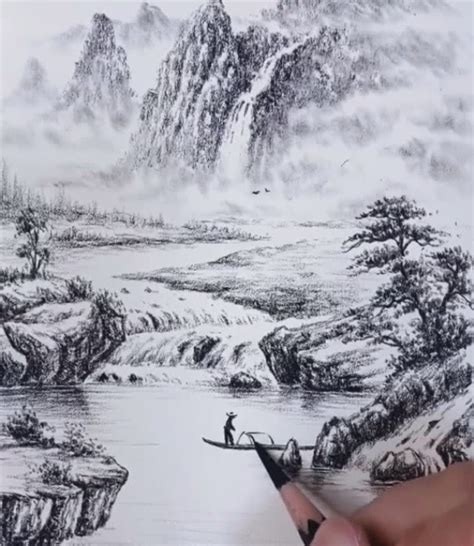 一支铅笔玩出精致素描画，山水绘画堪称一绝，专家称赞有前途