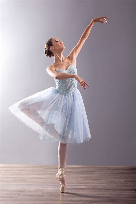 俄罗斯芭蕾舞四小天鹅图片素材-编号09999325-图行天下