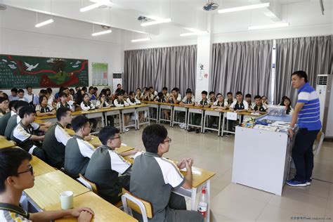 广酒学院迎来“近邻”——东莞市轻工业学校师生来校参观交流-广东酒店管理职业技术学院（院校代码：14572）