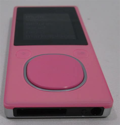 Microsoft Zune 8GB Digital Media Player Pink - iPods & MP3 Players