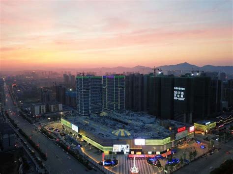武汉最繁华的市中心在哪里，终于有定论了？_广场