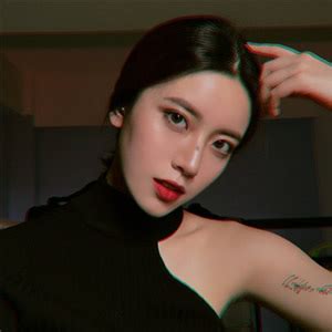 纹身头像女生非主流