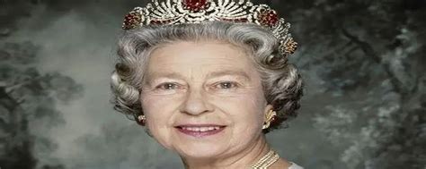 夏洛特公主与英国女王长得到底有多像？这组绝版老照片足以见证_英国王室