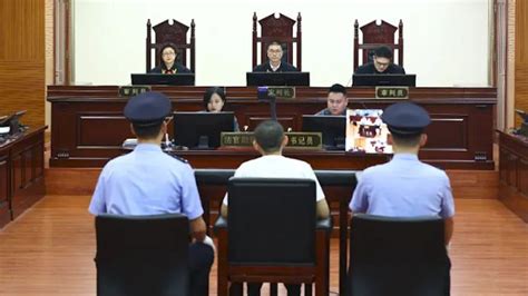 “吴谢宇弑母案”二审庭审结束，择期宣判_腾讯视频