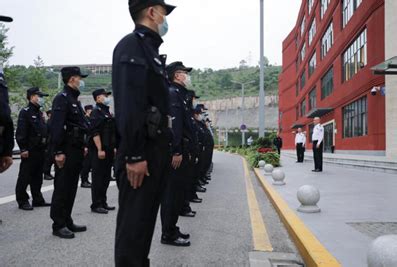 时隔十年，河南郑州警改大动作！市区11个分局今日挂牌，成立112个派出所-中国长安网
