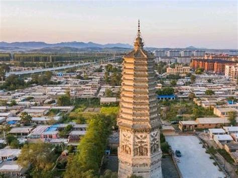 锦州：义县藏着一座整整一千历史的古塔,是义县古城的象征|古塔|义县|锦州_新浪新闻