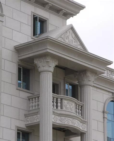 独立欧式石材别墅门头设计案例参考