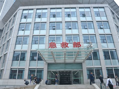 包含中国人民解放军第四军医大学唐都医院黄牛挂号方便快捷的词条