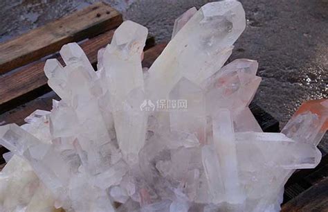 批发人造水晶钻石透明装饰钻石摆件彩色玻璃水晶石七彩水晶宝石-阿里巴巴
