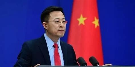 美国主持人要中国就疫情道歉，外交部反击_手机新浪网