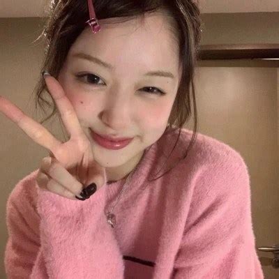 宝藏温柔女生头像