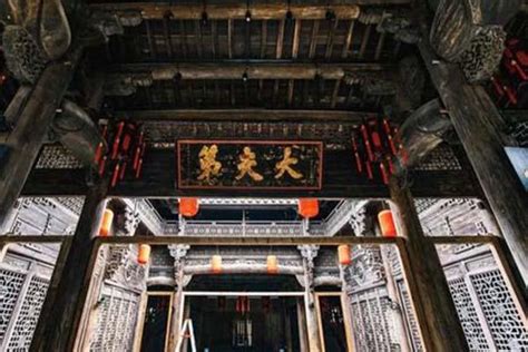 每一块青石板都是历史——江西省景德镇市三闾庙古街
