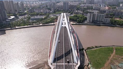 金沙江路桥 - 经典案例 - 上海路博减振科技股份有限公司