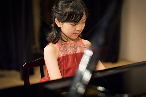 钢琴演奏礼服女童洋气走秀礼服裙儿童主持人小提琴演出服春季新款-阿里巴巴