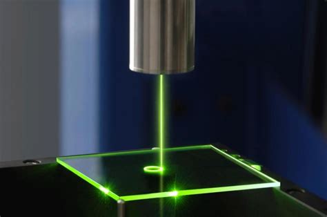 飞秒激光的超精细冷加工特点-上海朗研光电科技有限公司