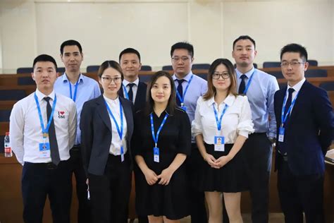 “宜信金融”企业体验日顺利举行 学生事务与职业发展中心 - 上海交通大学安泰经济与管理学院