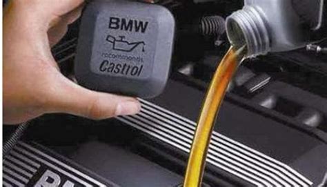 检测机油质量有妙招 判别机油油质方法，汽车机油怎么检查才准