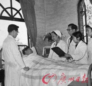 老人独自缴费看病 却在医院里“遇上”了一位暖心护士_衢州频道