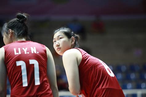 女排U18亚锦赛中国0-3日本丢冠 第二局惊现9-25_手机新浪网
