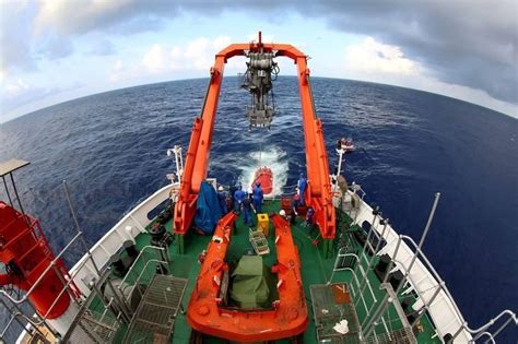 国家深海基地管理中心 深海中心 蛟龙号 载人深潜