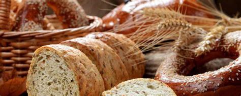 意大利最经典的【脆皮面包】-恰巴塔！俗称：拖鞋面包~_面团